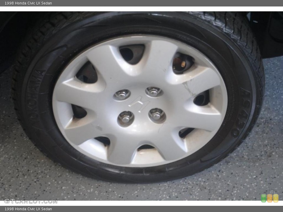 1998 Honda Civic LX Sedan Wheel and Tire Photo #39201887