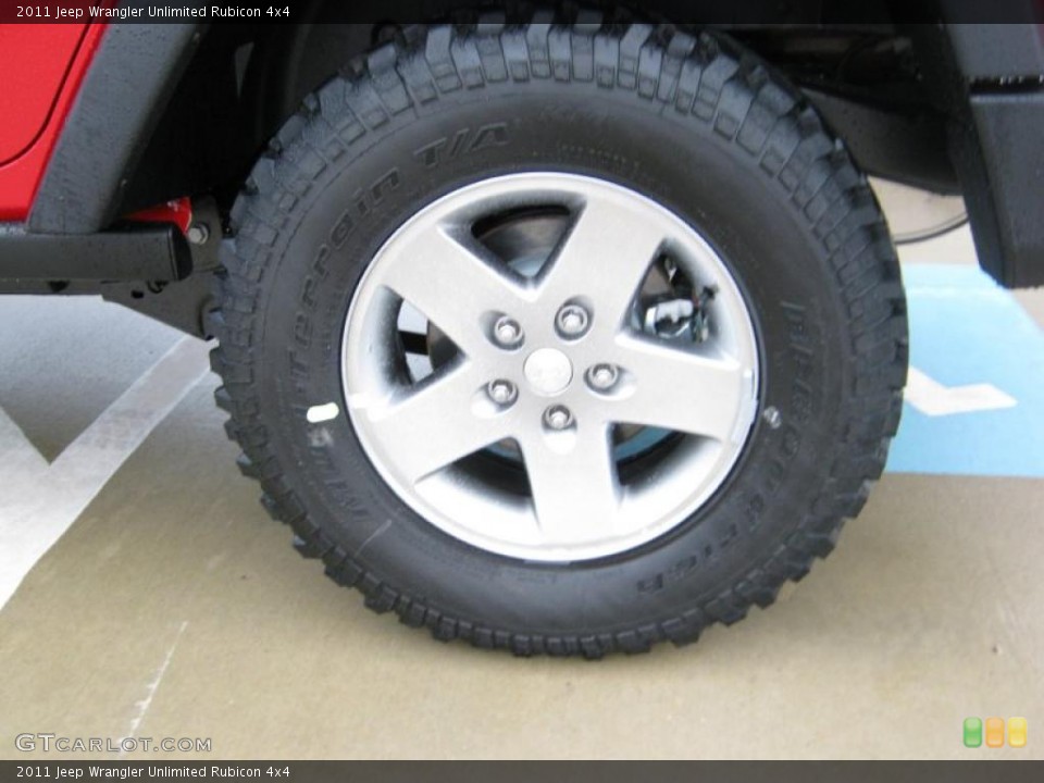 2011 Jeep Wrangler Unlimited Rubicon 4x4 Wheel and Tire Photo #39207726