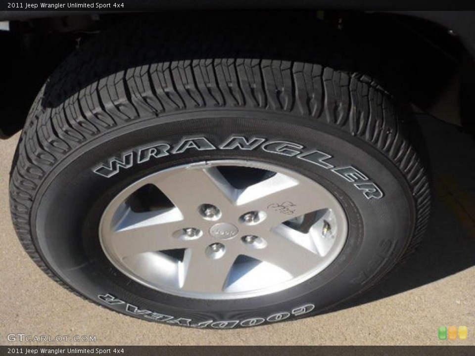 2011 Jeep Wrangler Unlimited Sport 4x4 Wheel and Tire Photo #39210882