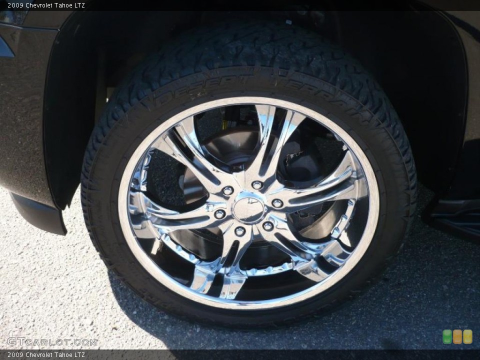 2009 Chevrolet Tahoe Custom Wheel and Tire Photo #39211614