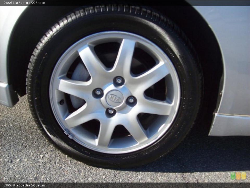 2006 Kia Spectra SX Sedan Wheel and Tire Photo #39214538