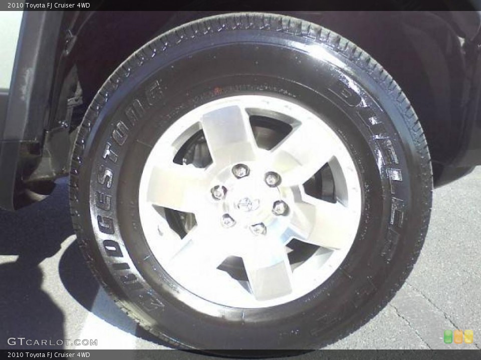 2010 Toyota FJ Cruiser 4WD Wheel and Tire Photo #39226438