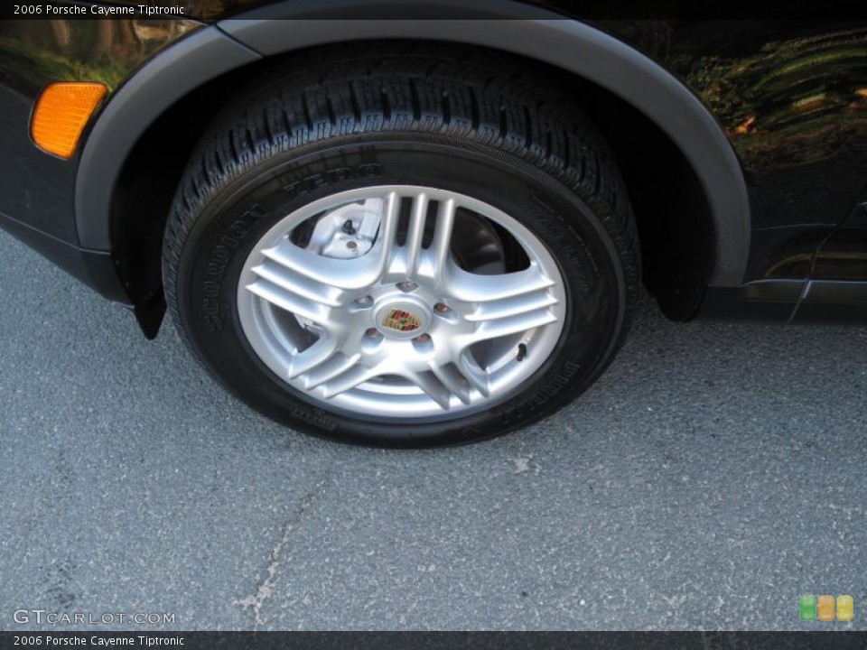 2006 Porsche Cayenne Tiptronic Wheel and Tire Photo #39227278