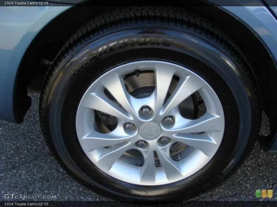 2004 Toyota Camry LE V6 Wheel and Tire Photo #39242802