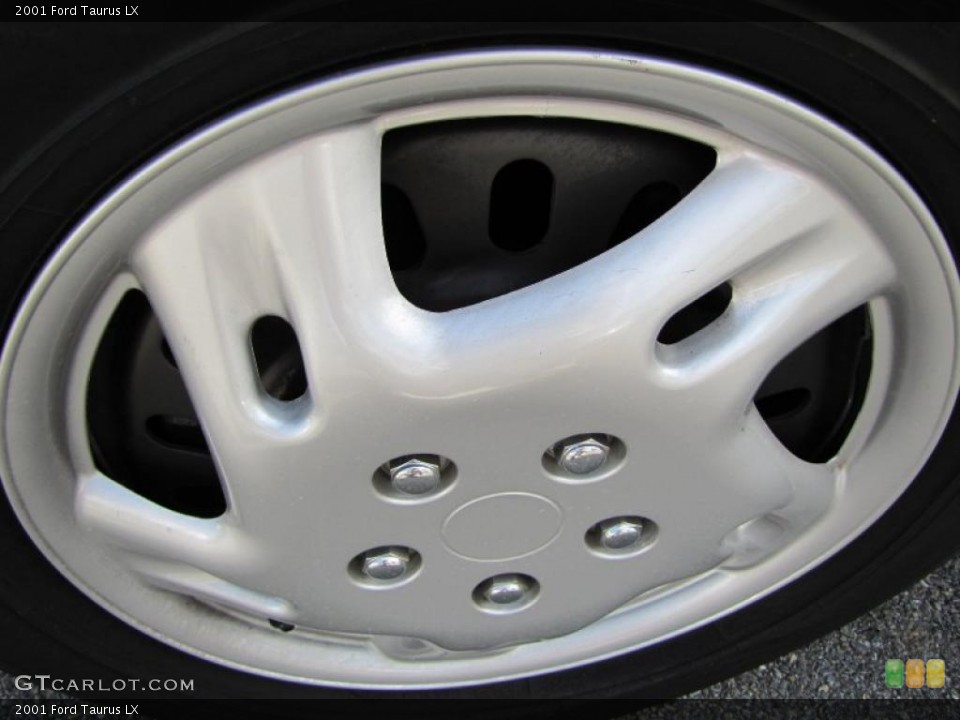 2001 Ford Taurus LX Wheel and Tire Photo #39252381