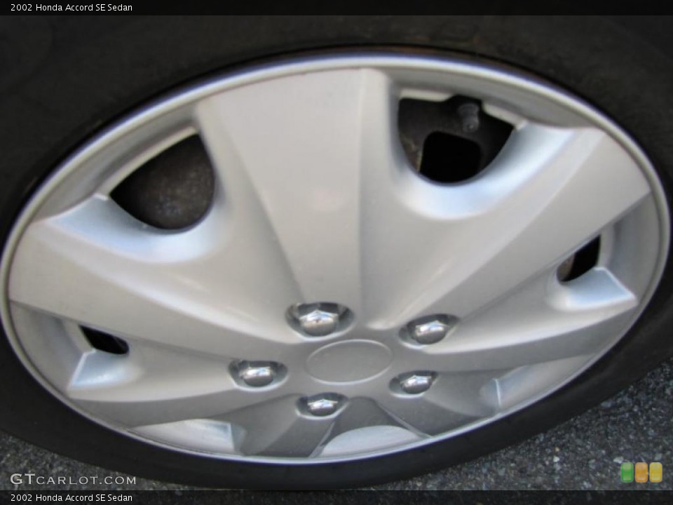 2002 Honda Accord SE Sedan Wheel and Tire Photo #39252701