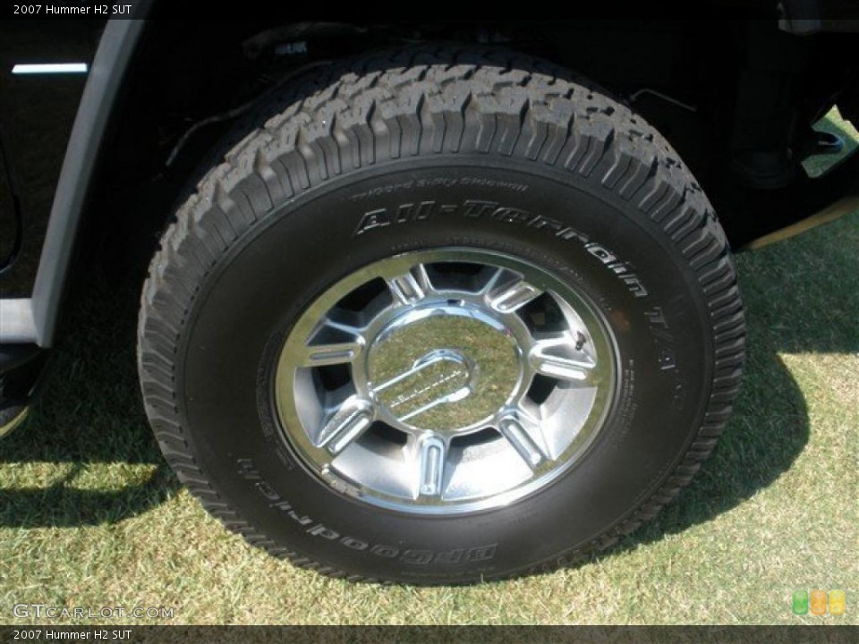 2007 Hummer H2 SUT Wheel and Tire Photo #39254610