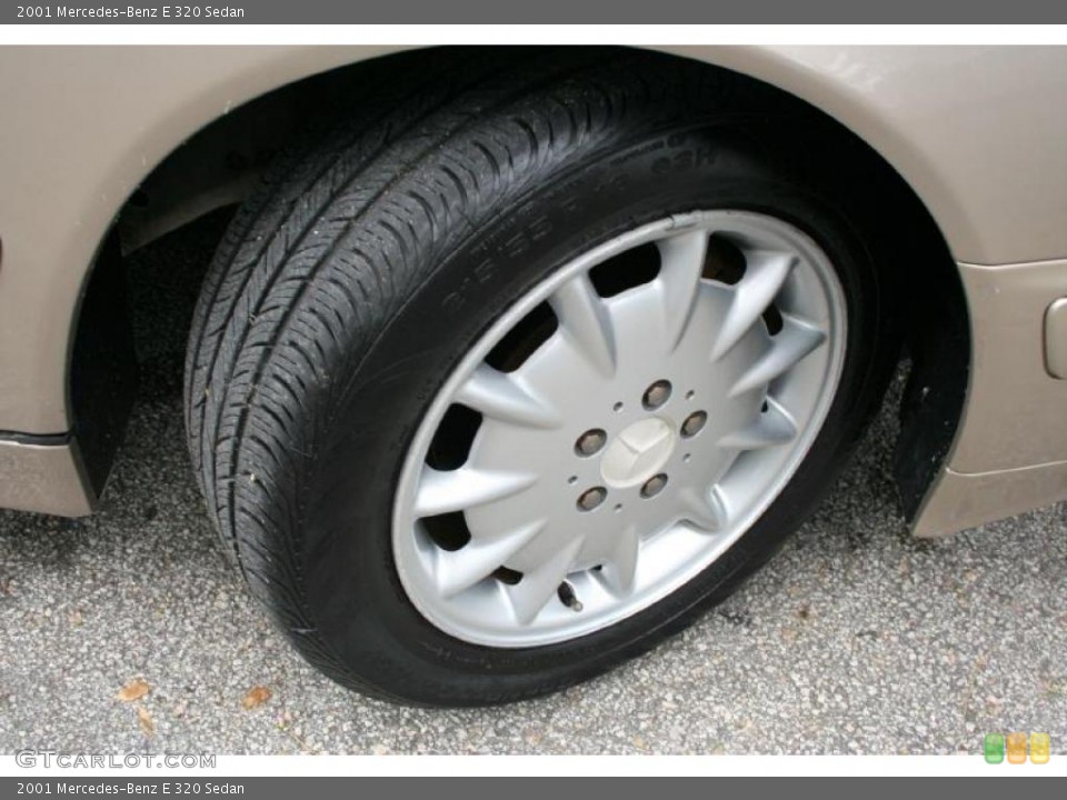 2001 Mercedes-Benz E 320 Sedan Wheel and Tire Photo #39260075