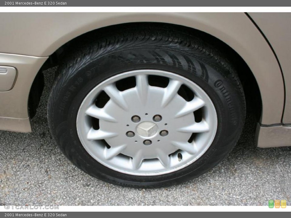2001 Mercedes-Benz E 320 Sedan Wheel and Tire Photo #39260091