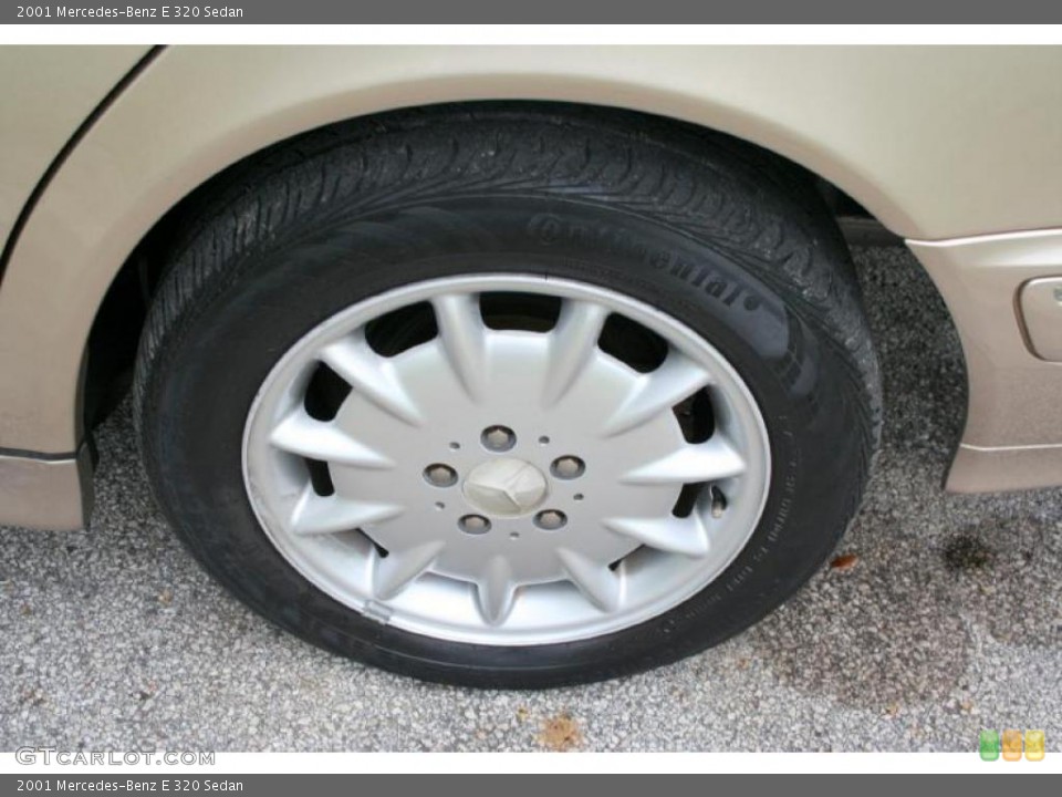 2001 Mercedes-Benz E 320 Sedan Wheel and Tire Photo #39260107