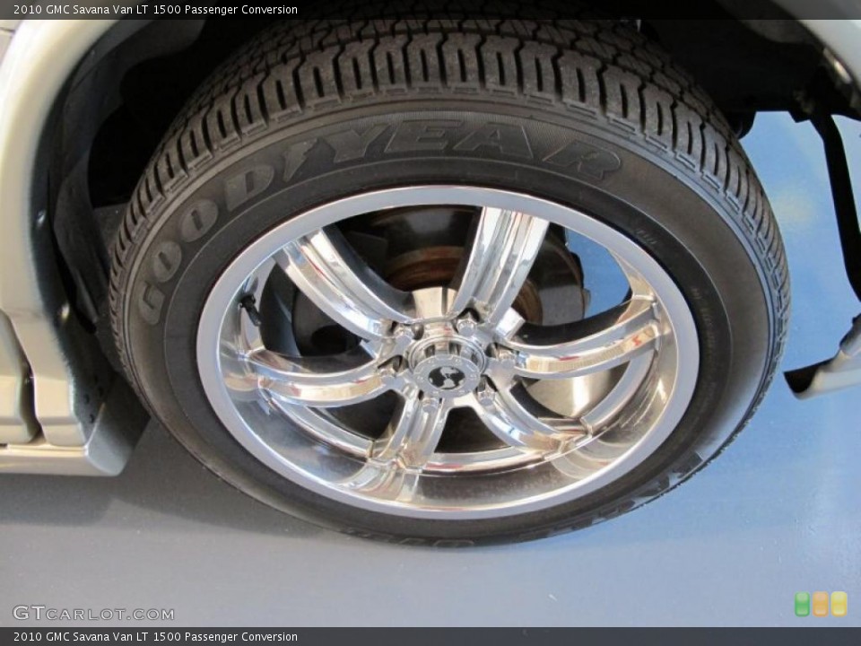 2010 GMC Savana Van Custom Wheel and Tire Photo #39271415