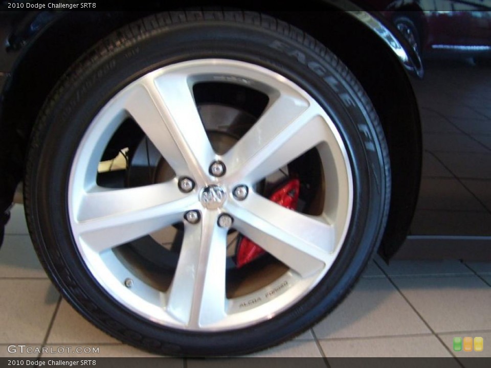 2010 Dodge Challenger SRT8 Wheel and Tire Photo #39288247