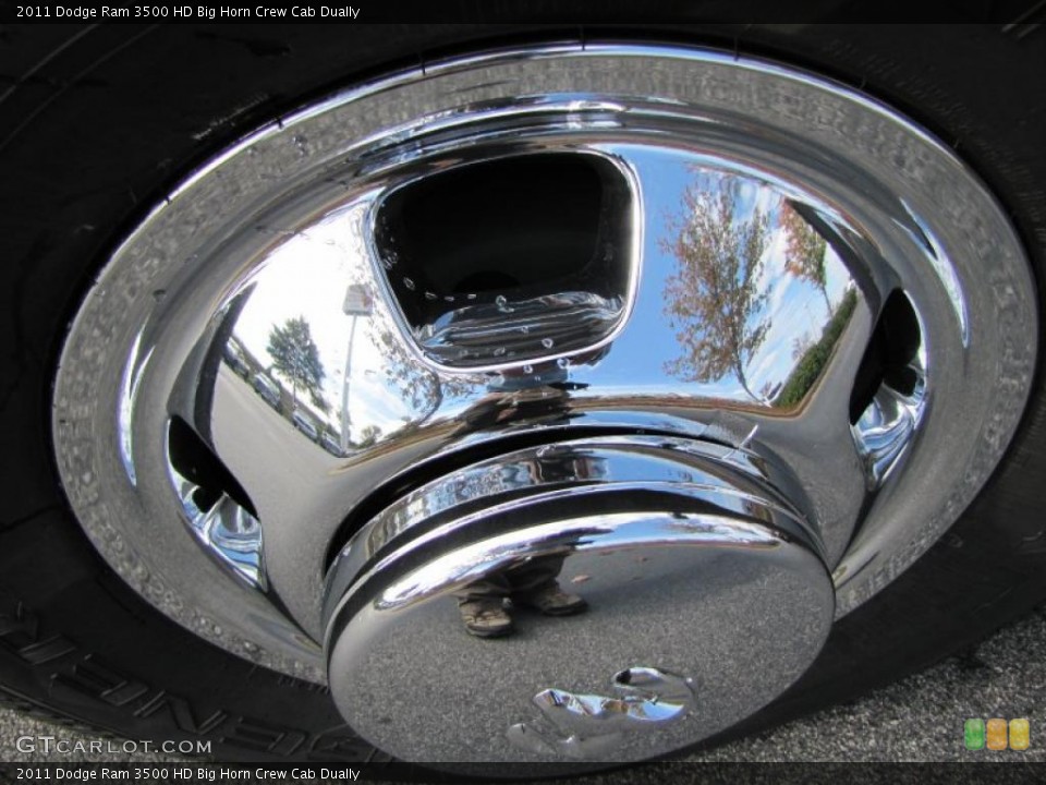 2011 Dodge Ram 3500 HD Big Horn Crew Cab Dually Wheel and Tire Photo #39291603