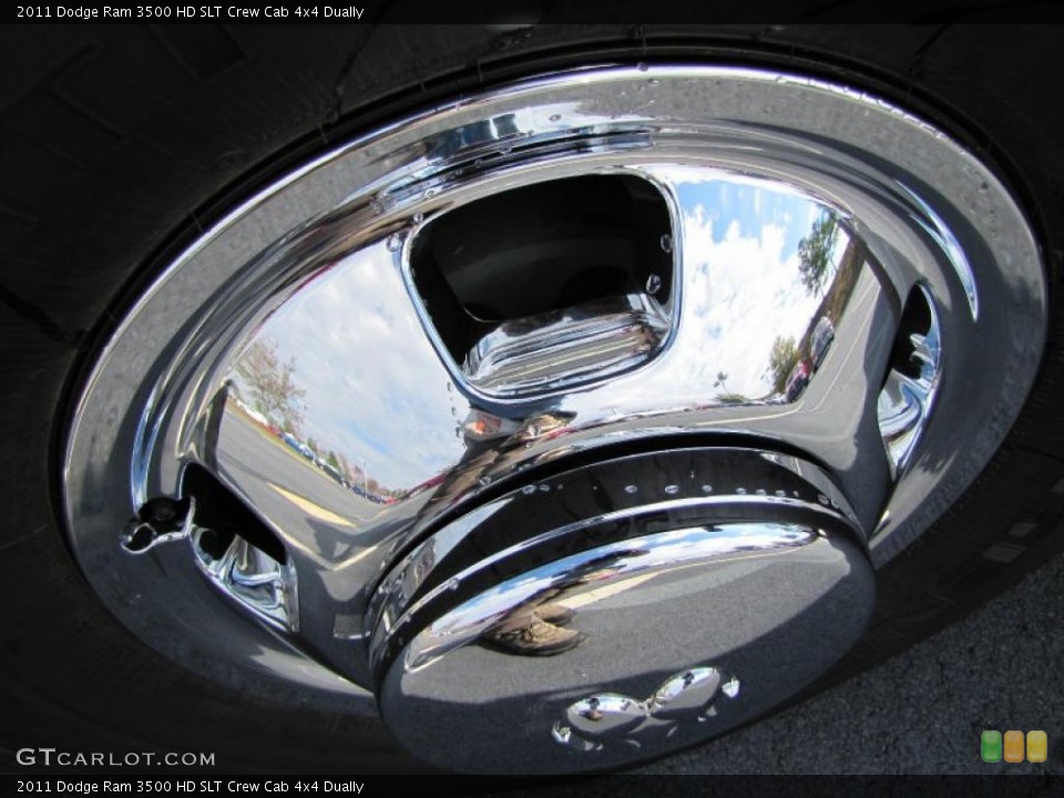 2011 Dodge Ram 3500 HD SLT Crew Cab 4x4 Dually Wheel and Tire Photo #39293043