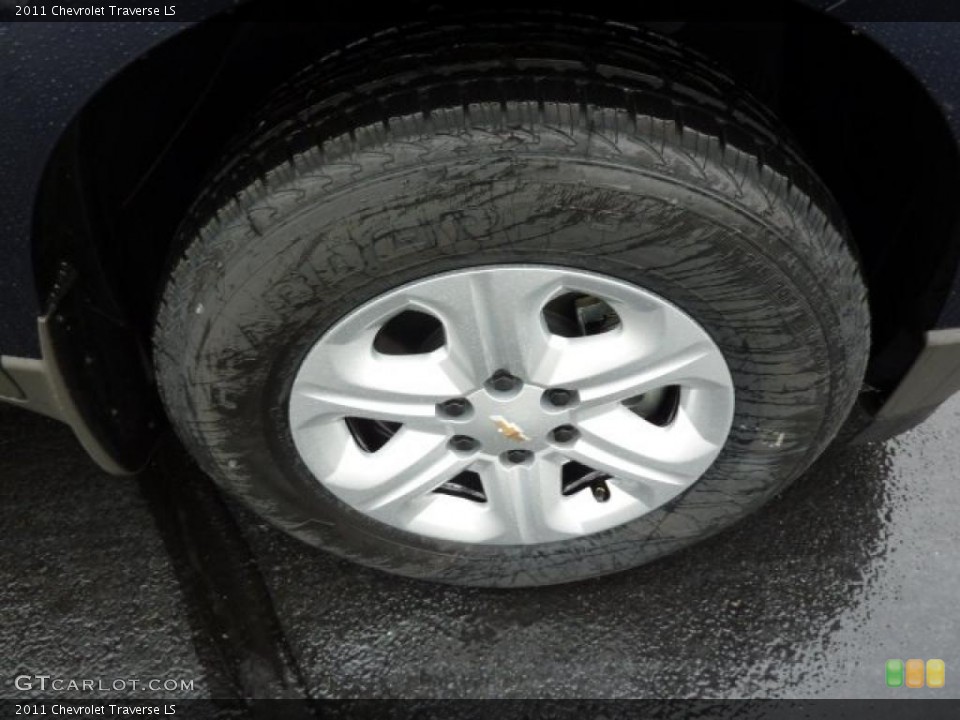 2011 Chevrolet Traverse LS Wheel and Tire Photo #39308297