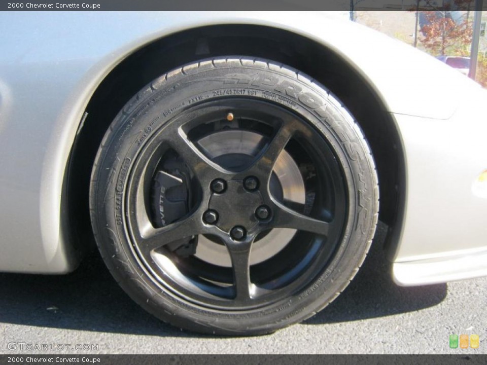 2000 Chevrolet Corvette Coupe Wheel and Tire Photo #39311297