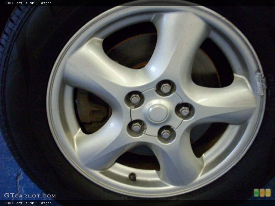 2003 Ford Taurus SE Wagon Wheel and Tire Photo #39315049