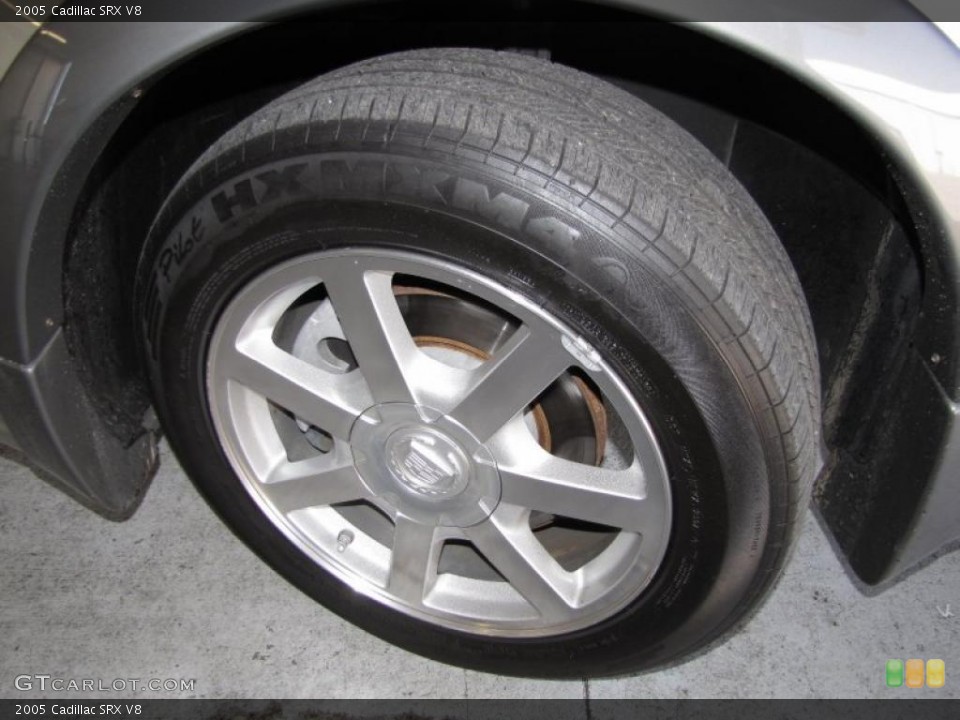 2005 Cadillac SRX V8 Wheel and Tire Photo #39320209