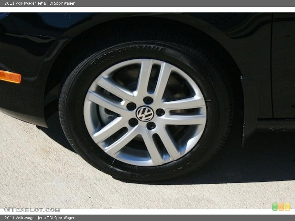 2011 Volkswagen Jetta TDI SportWagen Wheel and Tire Photo #39323253