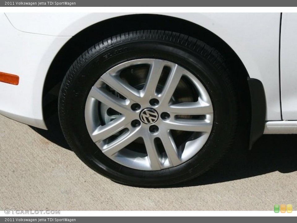 2011 Volkswagen Jetta TDI SportWagen Wheel and Tire Photo #39323385