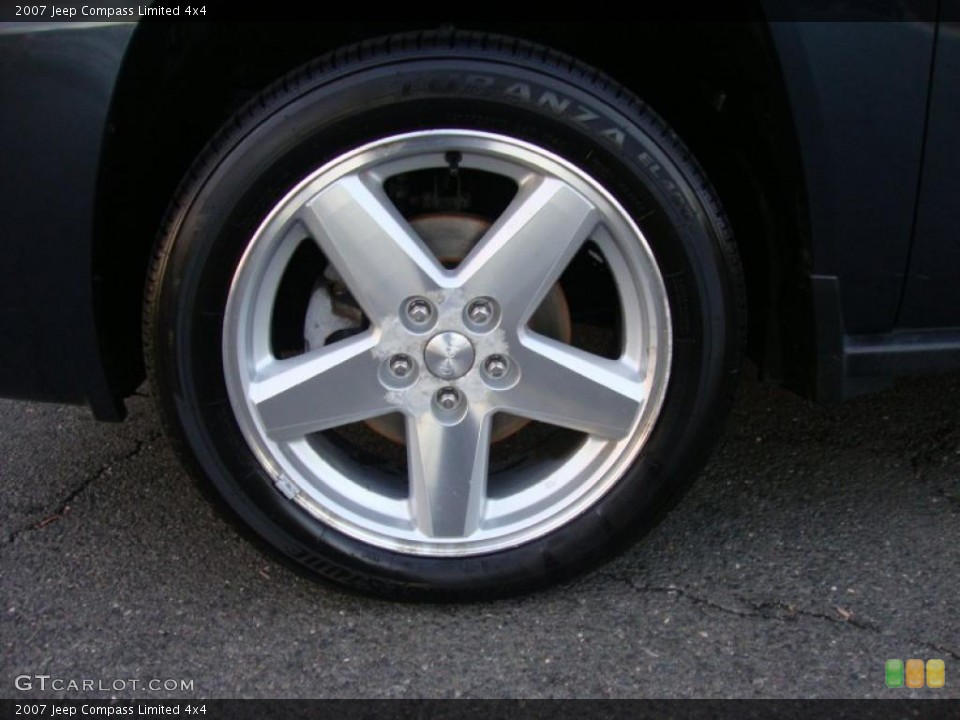 2007 Jeep Compass Limited 4x4 Wheel and Tire Photo #39337660