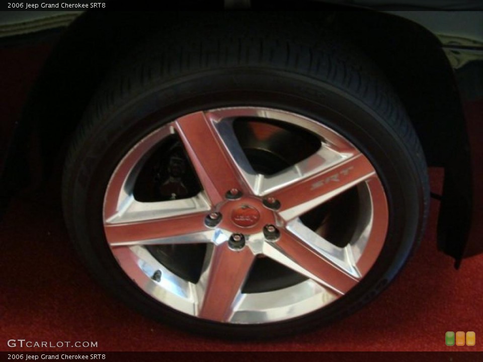 2006 Jeep Grand Cherokee SRT8 Wheel and Tire Photo #39371702