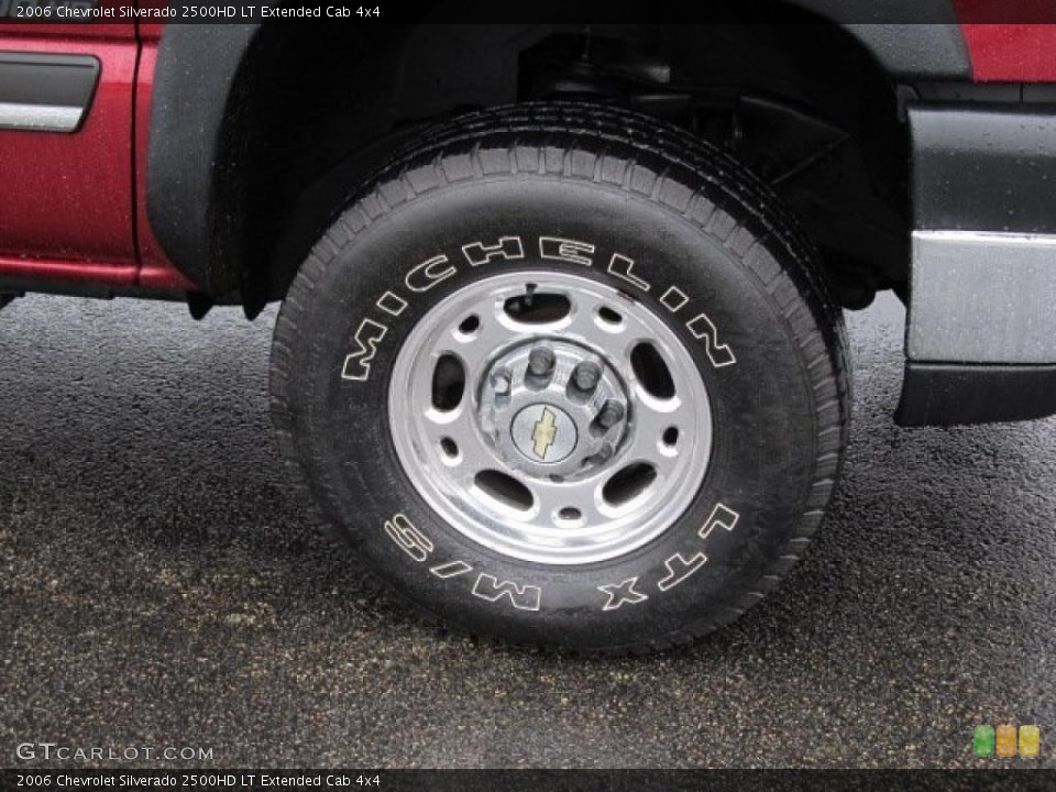 2006 Chevrolet Silverado 2500HD LT Extended Cab 4x4 Wheel and Tire Photo #39384957
