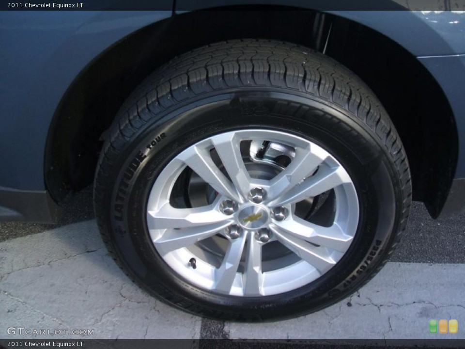 2011 Chevrolet Equinox LT Wheel and Tire Photo #39389145