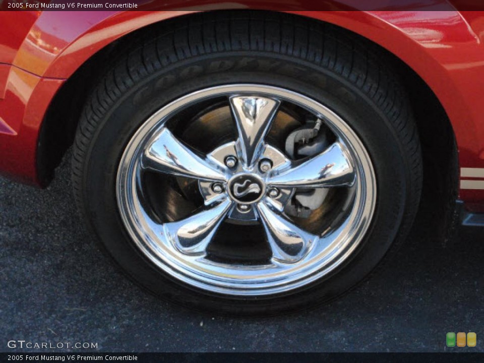2005 Ford Mustang V6 Premium Convertible Wheel and Tire Photo #39395253