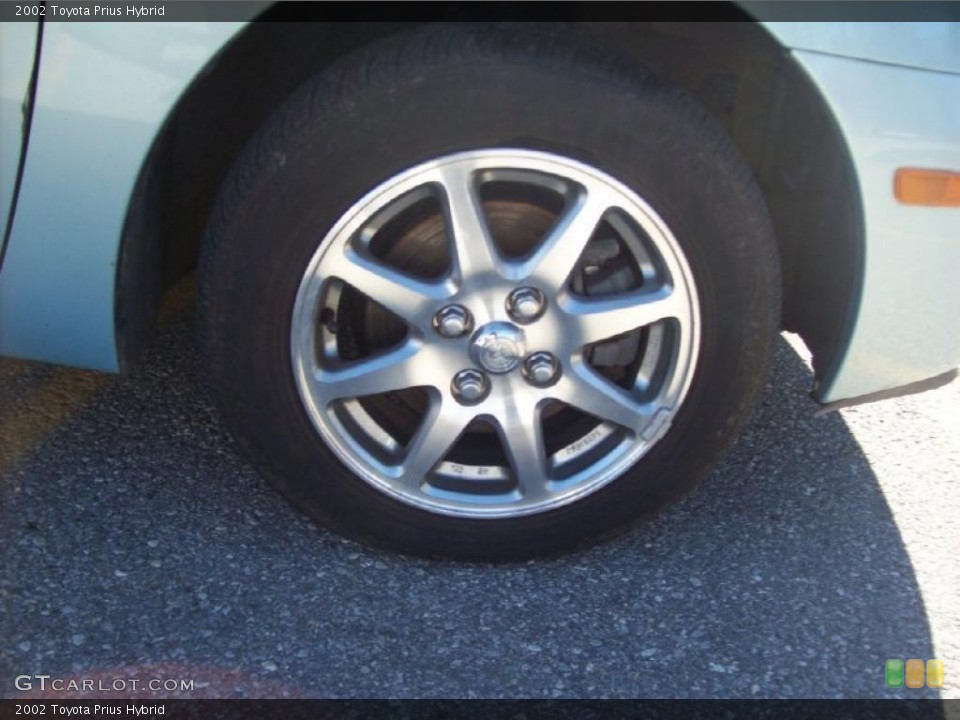 2002 Toyota Prius Hybrid Wheel and Tire Photo #39416469