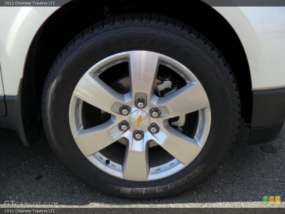 2011 Chevrolet Traverse LTZ Wheel and Tire Photo #39426922