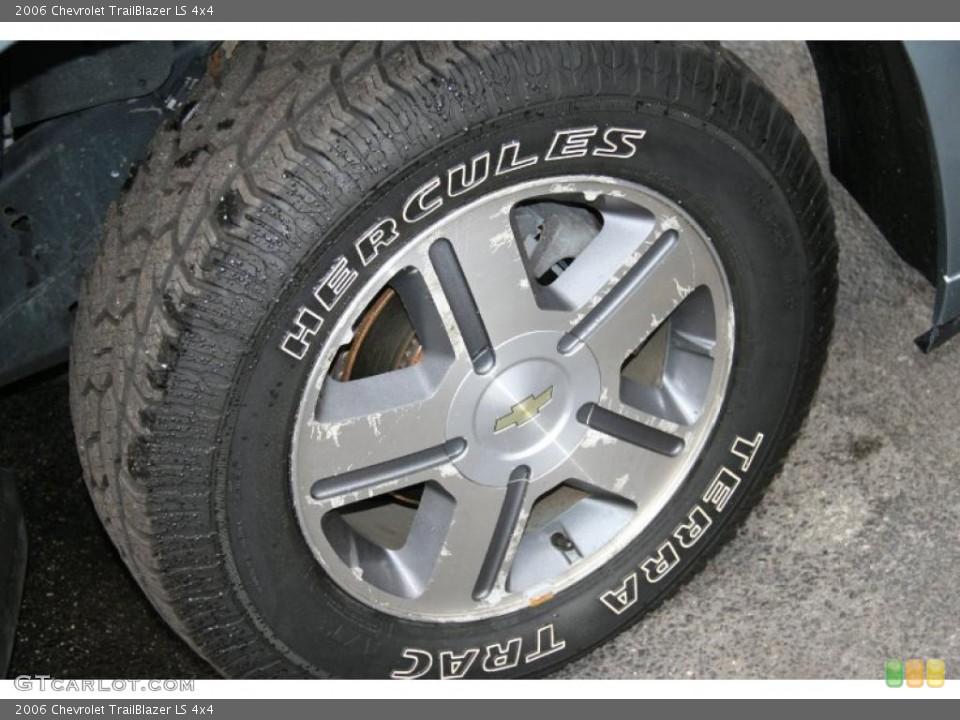 2006 Chevrolet TrailBlazer LS 4x4 Wheel and Tire Photo #39427942