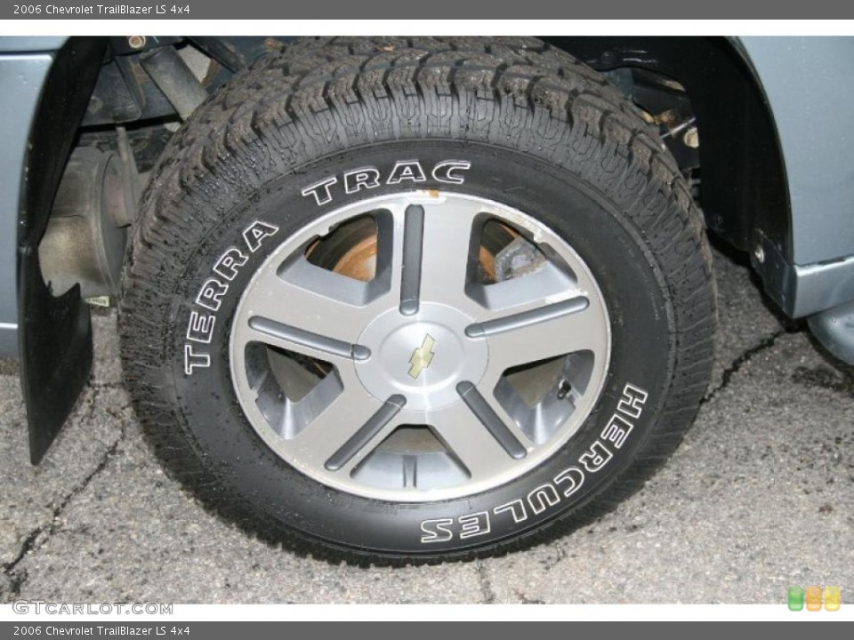 2006 Chevrolet TrailBlazer LS 4x4 Wheel and Tire Photo #39427958
