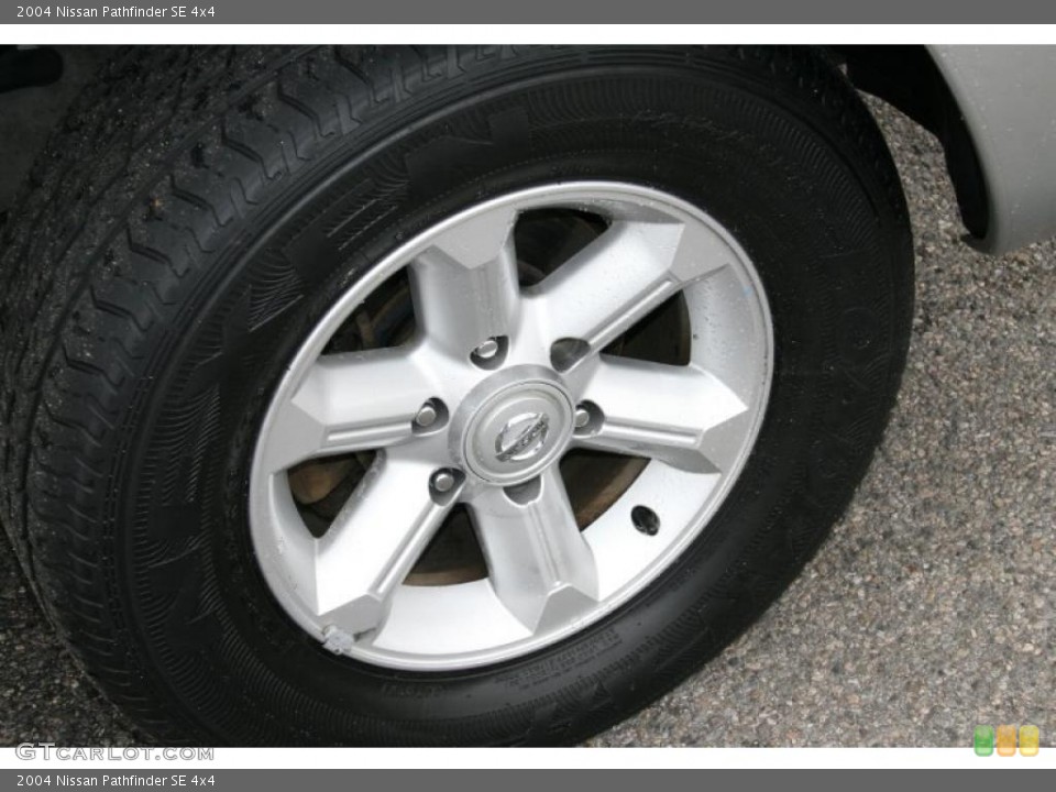 2004 Nissan Pathfinder SE 4x4 Wheel and Tire Photo #39428338