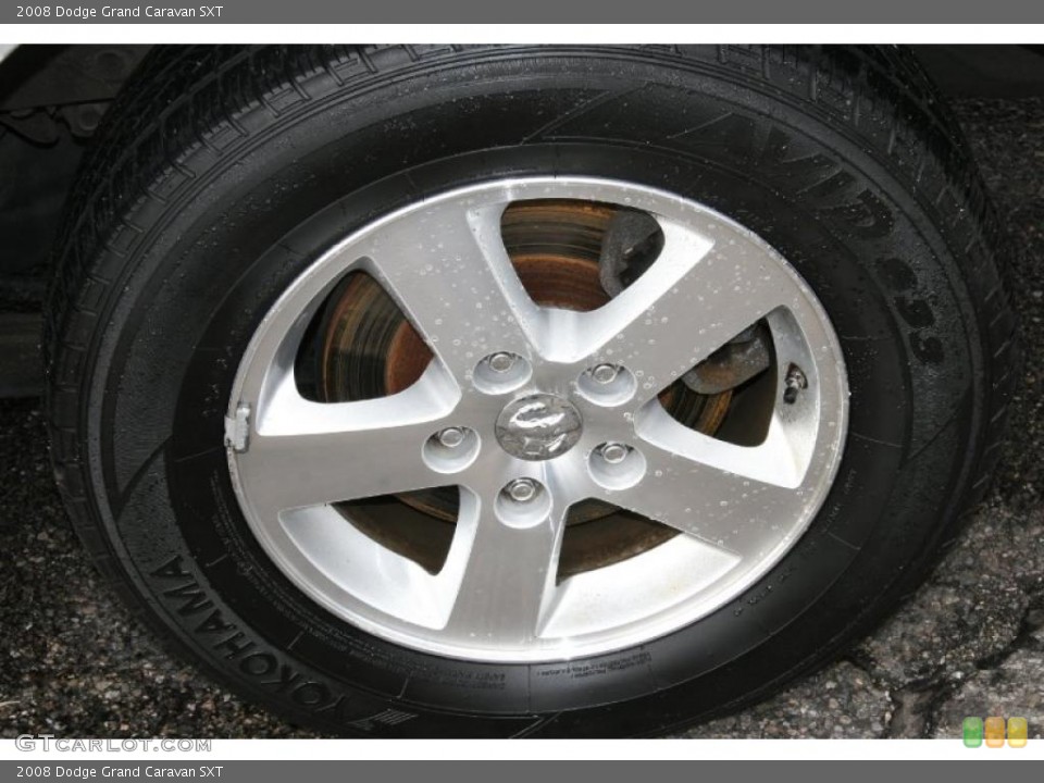 2008 Dodge Grand Caravan SXT Wheel and Tire Photo #39429710