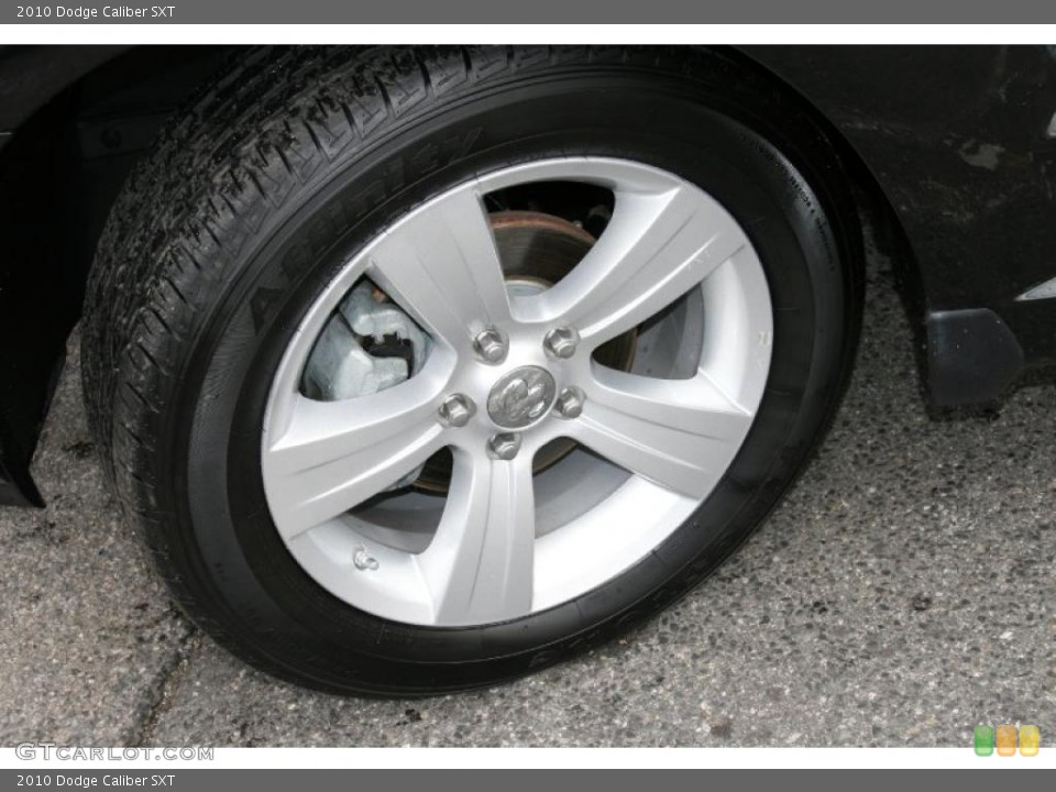 2010 Dodge Caliber SXT Wheel and Tire Photo #39430330