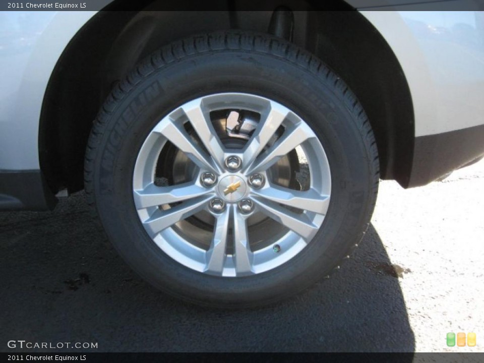 2011 Chevrolet Equinox LS Wheel and Tire Photo #39435638