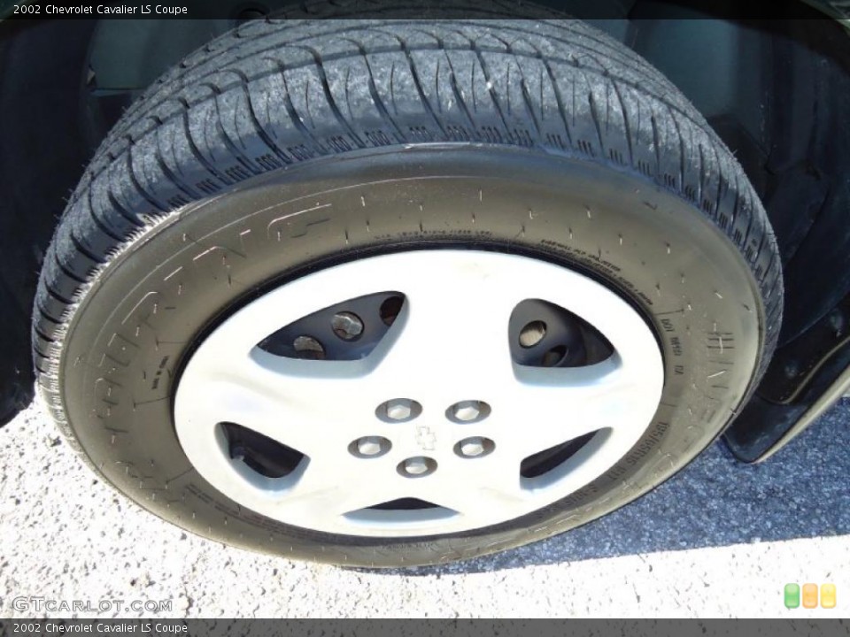 2002 Chevrolet Cavalier LS Coupe Wheel and Tire Photo #39458946