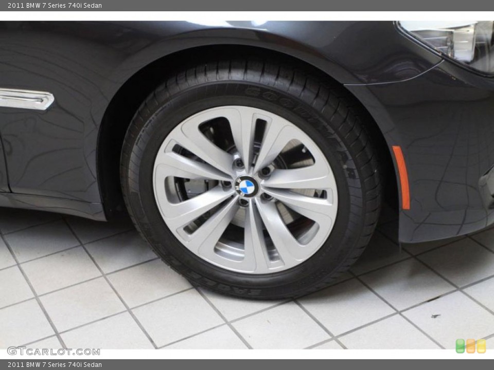 2011 BMW 7 Series 740i Sedan Wheel and Tire Photo #39479382