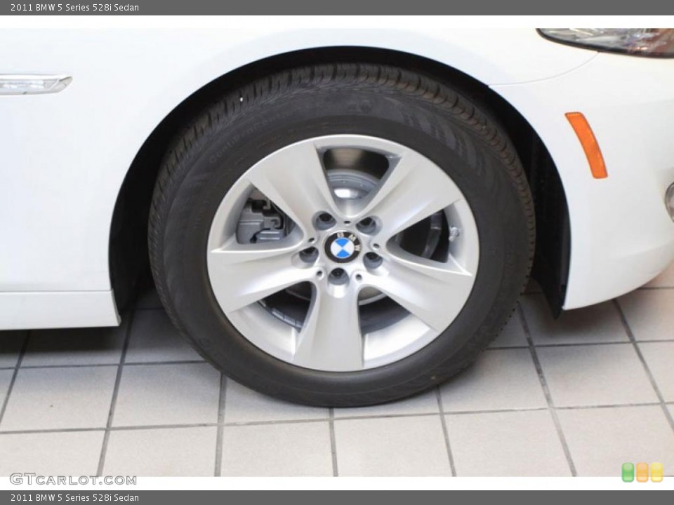 2011 BMW 5 Series 528i Sedan Wheel and Tire Photo #39479878