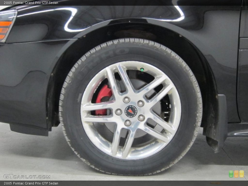 2005 Pontiac Grand Prix GTP Sedan Wheel and Tire Photo #39512236