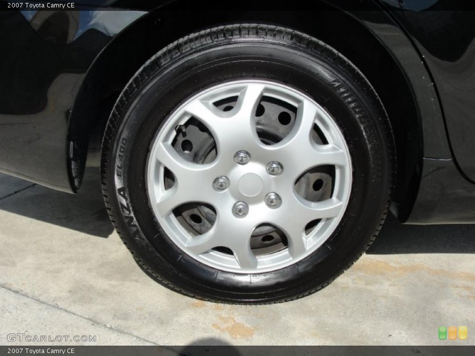 2007 Toyota Camry CE Wheel and Tire Photo #39518196