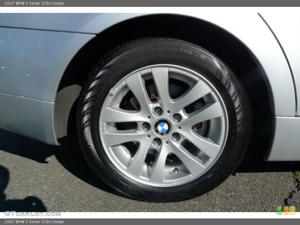 2007 BMW 3 Series 328xi Sedan Wheel and Tire Photo #39526953