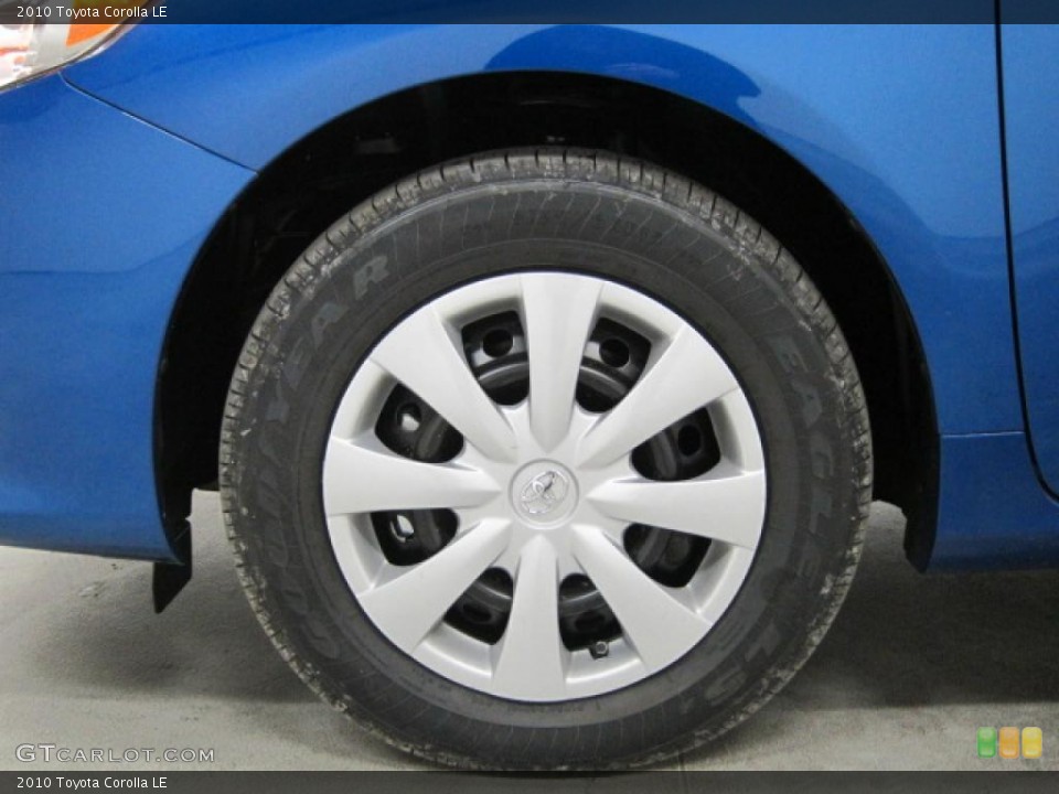 2010 Toyota Corolla LE Wheel and Tire Photo #39532313