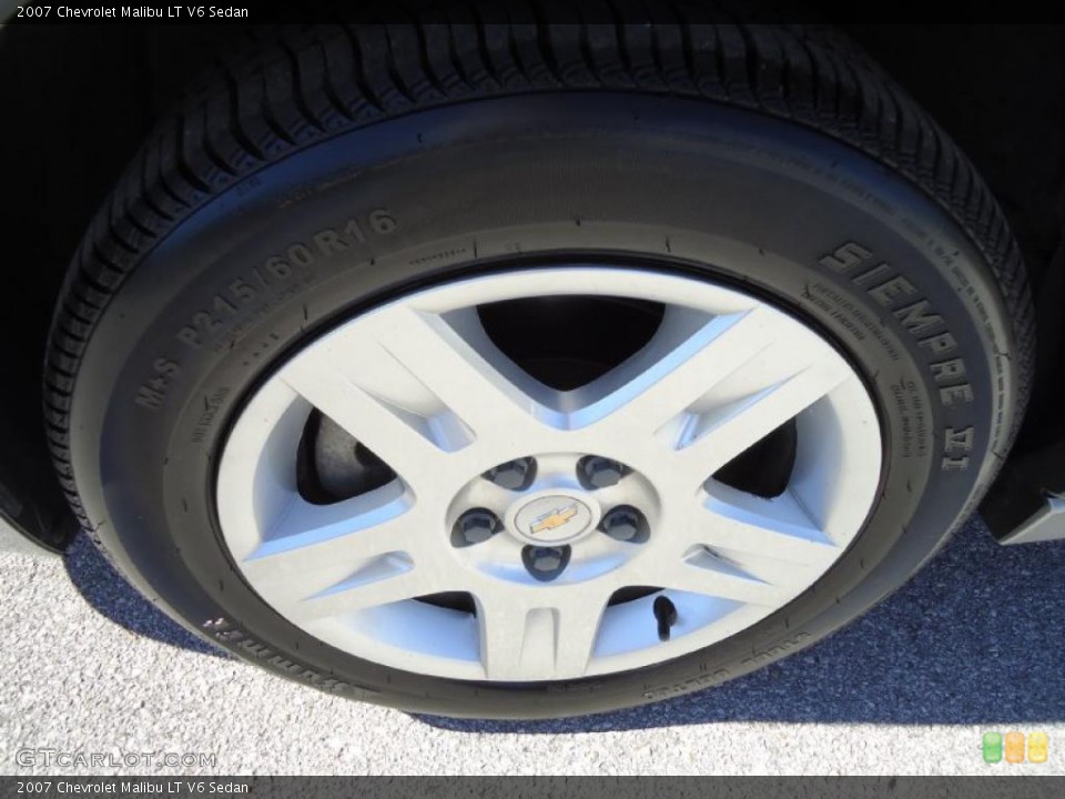 2007 Chevrolet Malibu LT V6 Sedan Wheel and Tire Photo #39556131