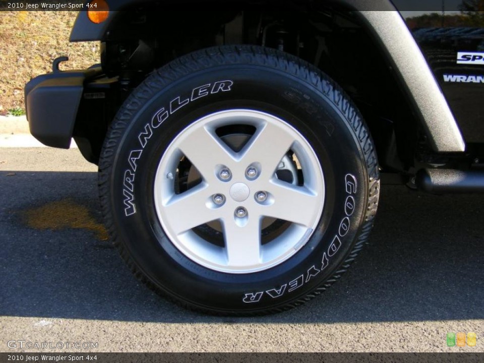 2010 Jeep Wrangler Sport 4x4 Wheel and Tire Photo #39599481
