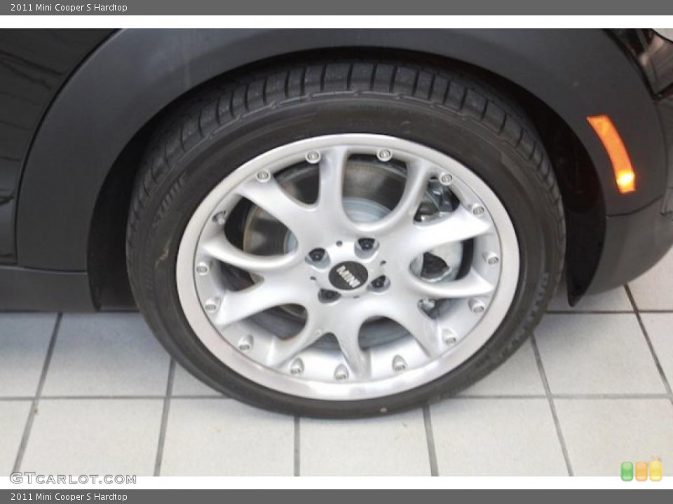 2011 Mini Cooper S Hardtop Wheel and Tire Photo #39634690