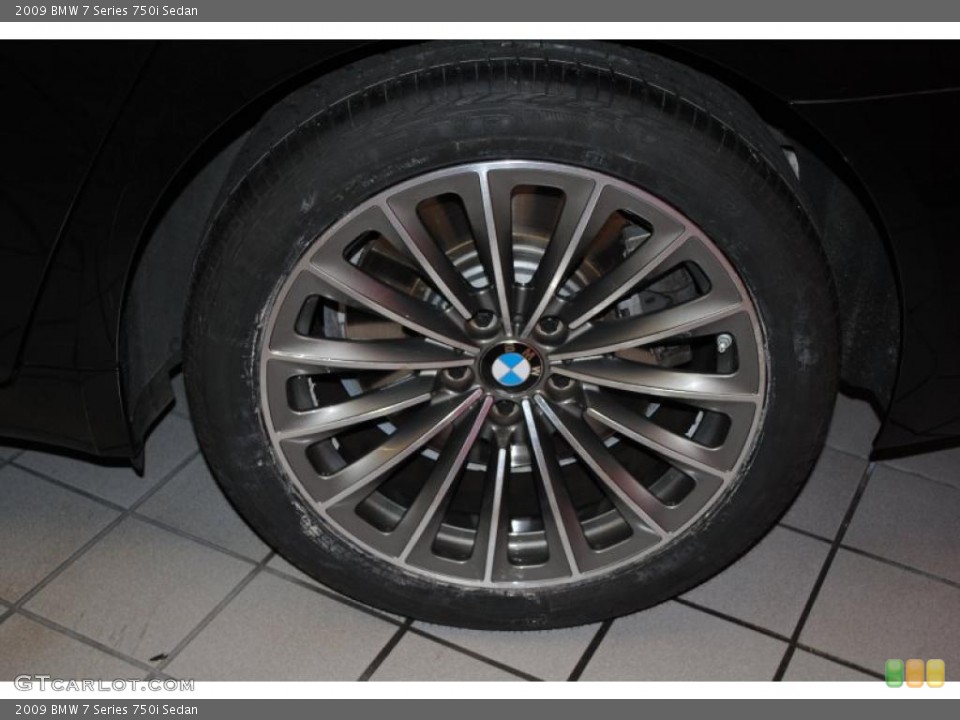 2009 BMW 7 Series 750i Sedan Wheel and Tire Photo #39644739