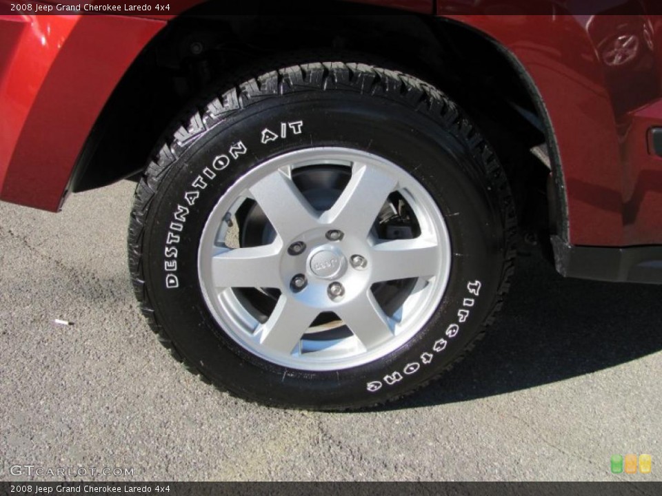 2008 Jeep Grand Cherokee Laredo 4x4 Wheel and Tire Photo #39648456