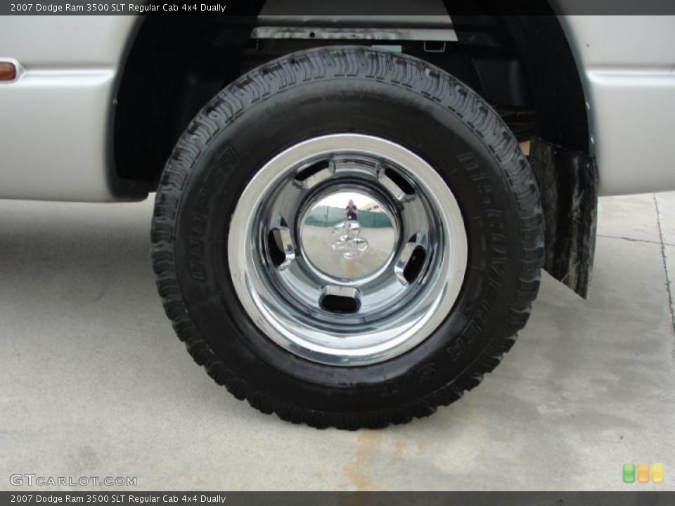 2007 Dodge Ram 3500 SLT Regular Cab 4x4 Dually Wheel and Tire Photo #39650444